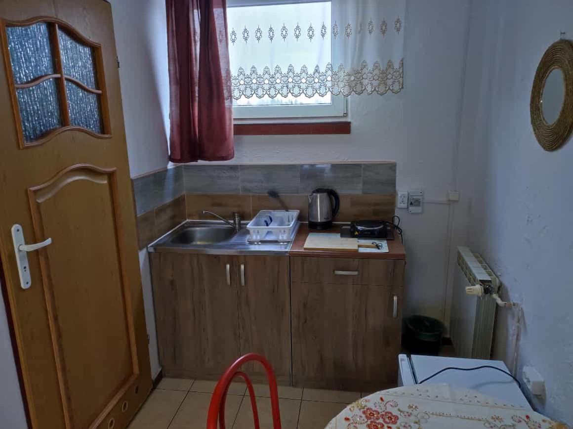 Motel Korona Zamość Esterno foto